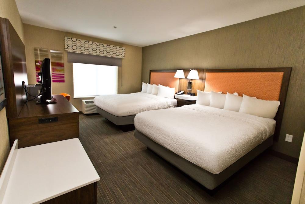 Hampton Inn & Suites Sacramento-Cal Expo photo 5