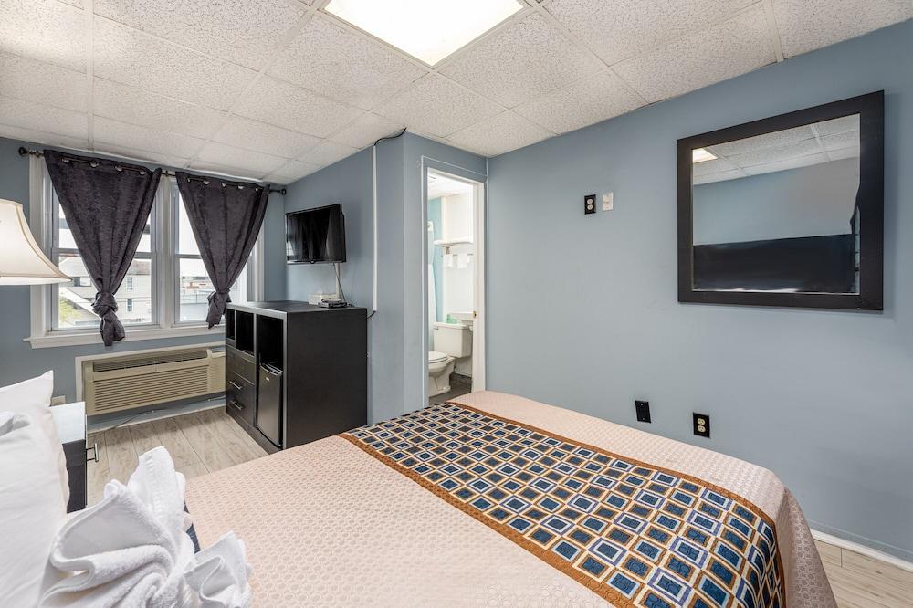 Hammock Inn & Suites - Jersey Shore photo 14
