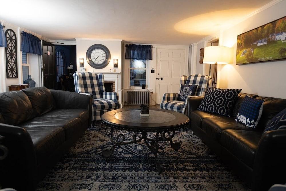 Blue Bear Inn photo 70