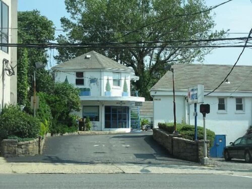 Mamaroneck Motel photo 14