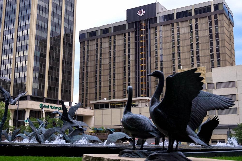DoubleTree by Hilton Omaha Downtown photo 52