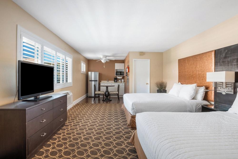 Marin Suites Hotel photo 90