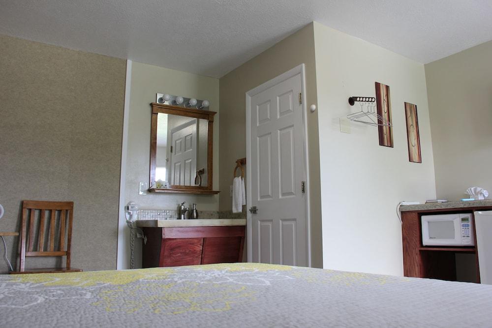 Bybee's Steppingstone Motel photo 2