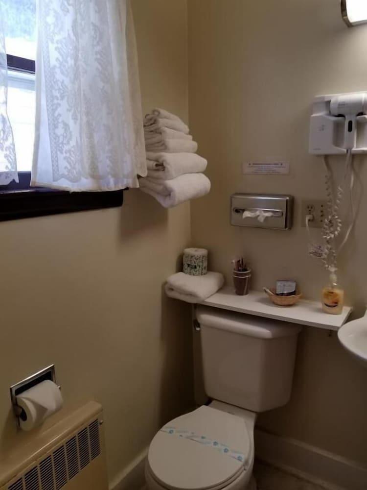 Home Motel Abbotsford photo 19