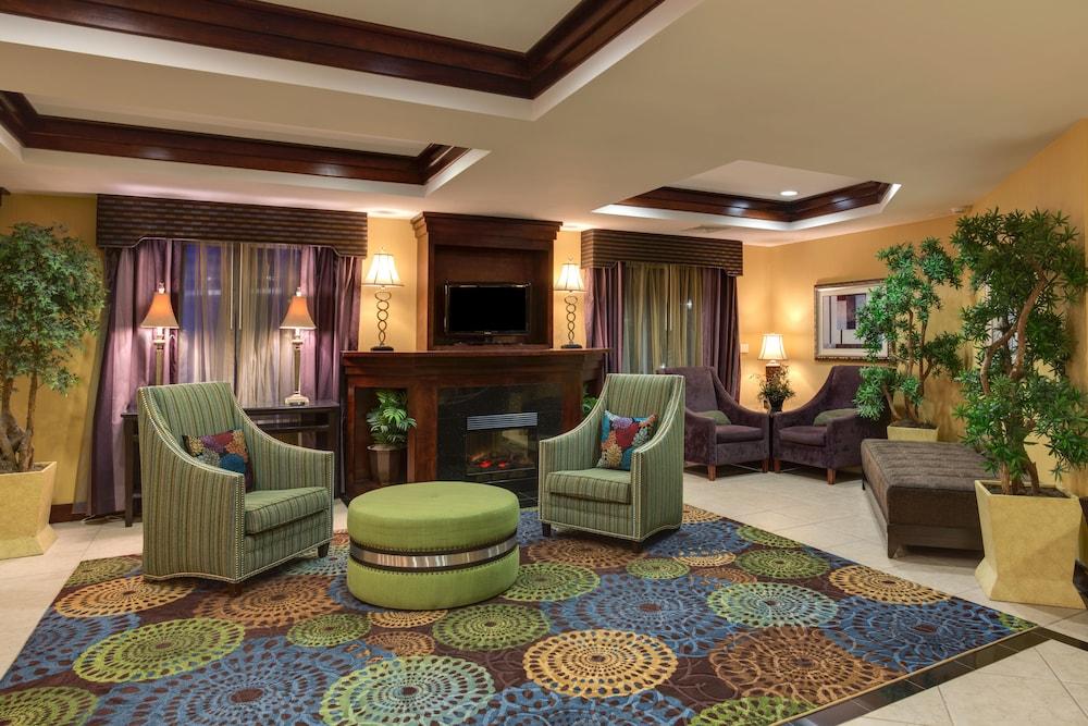 Holiday Inn Express Tower Center by IHG photo 29