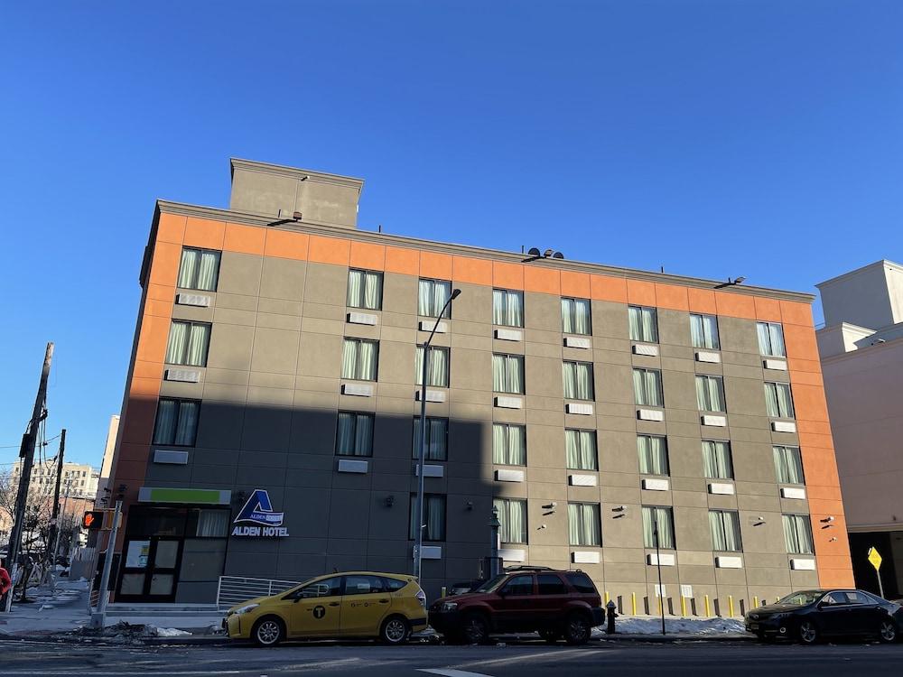 Alden Hotel photo 1