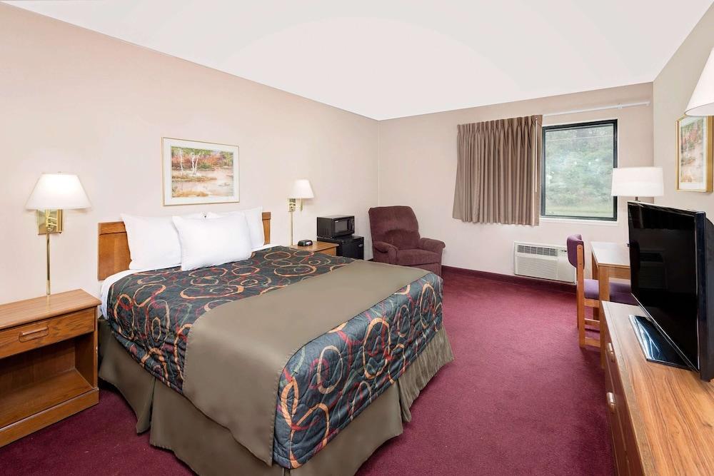 Days Inn by Wyndham Boonville photo 15