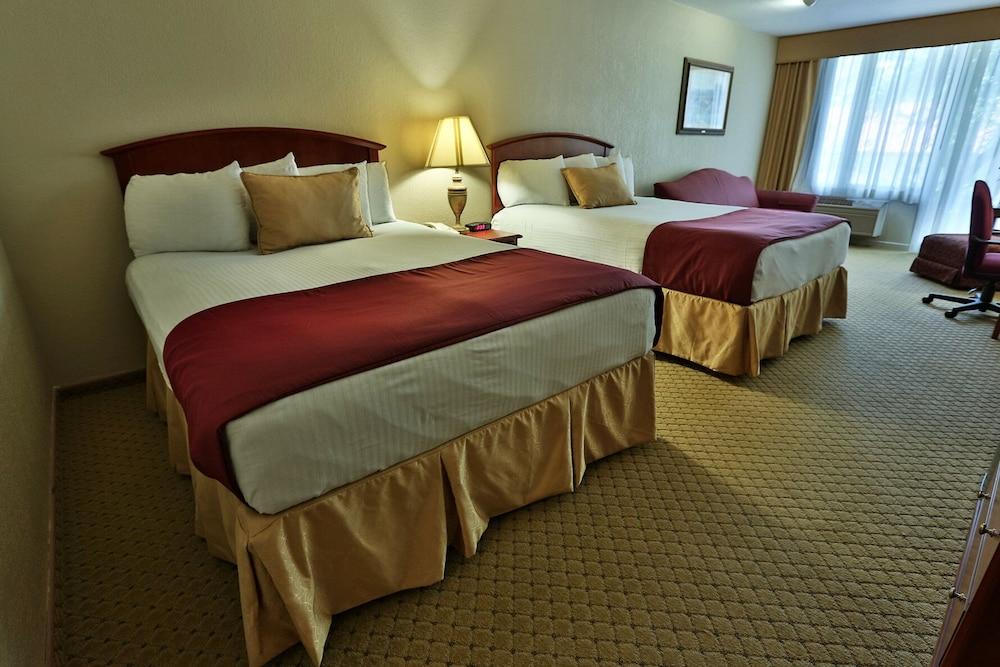 The Inn Of The Hills photo 11