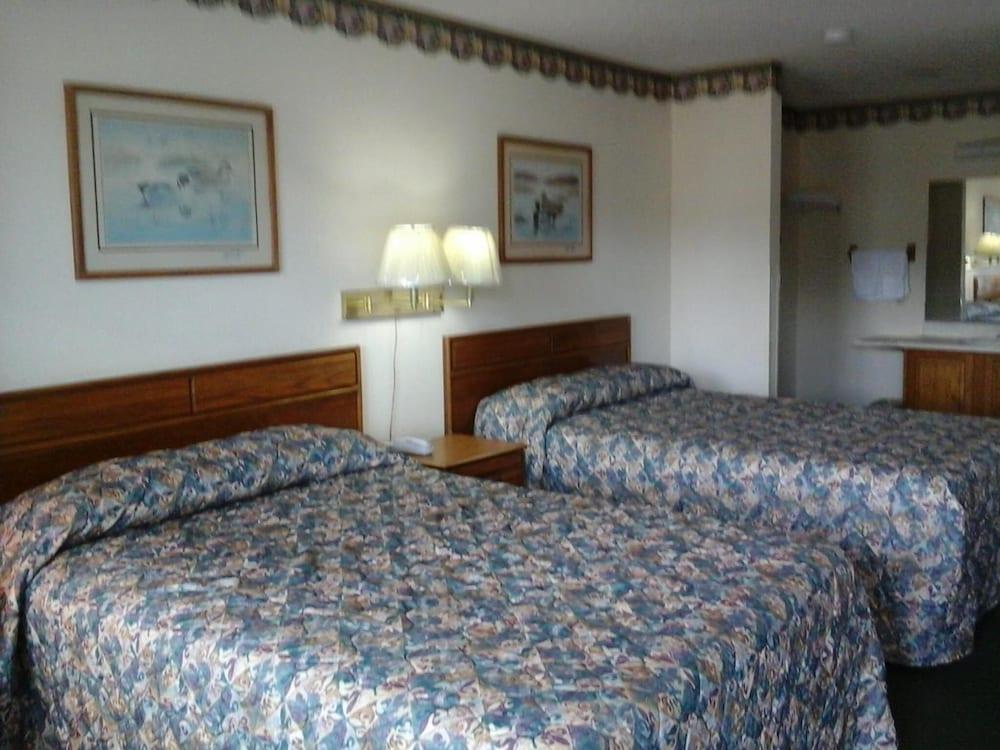 Royal Inn photo 2