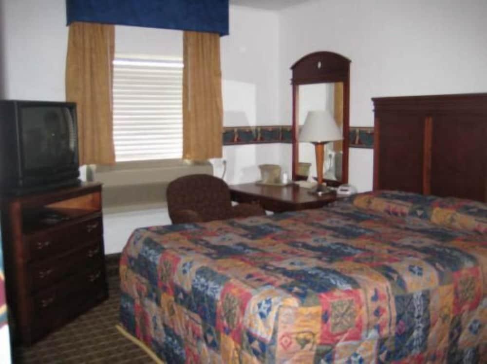 Martin House Motel photo 3