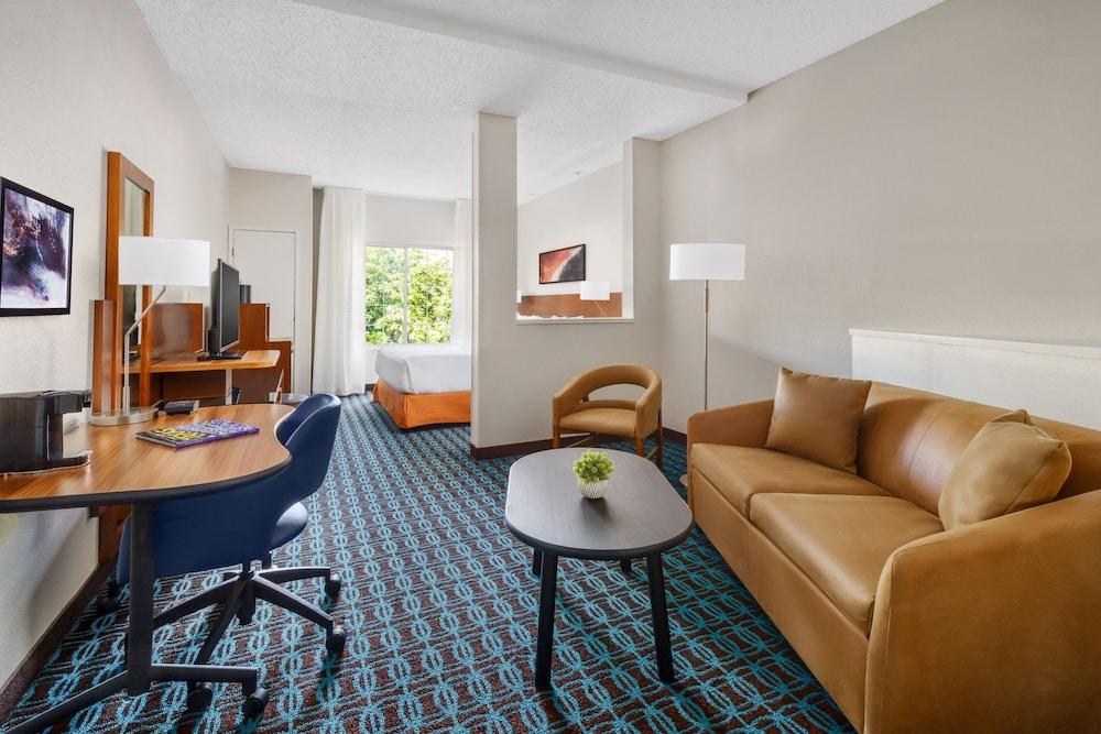 Fairfield Inn & Suites Houston The Woodlands photo 27