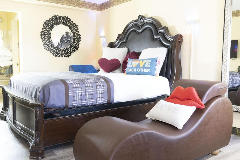 Luxe Inn and Suites photo 25