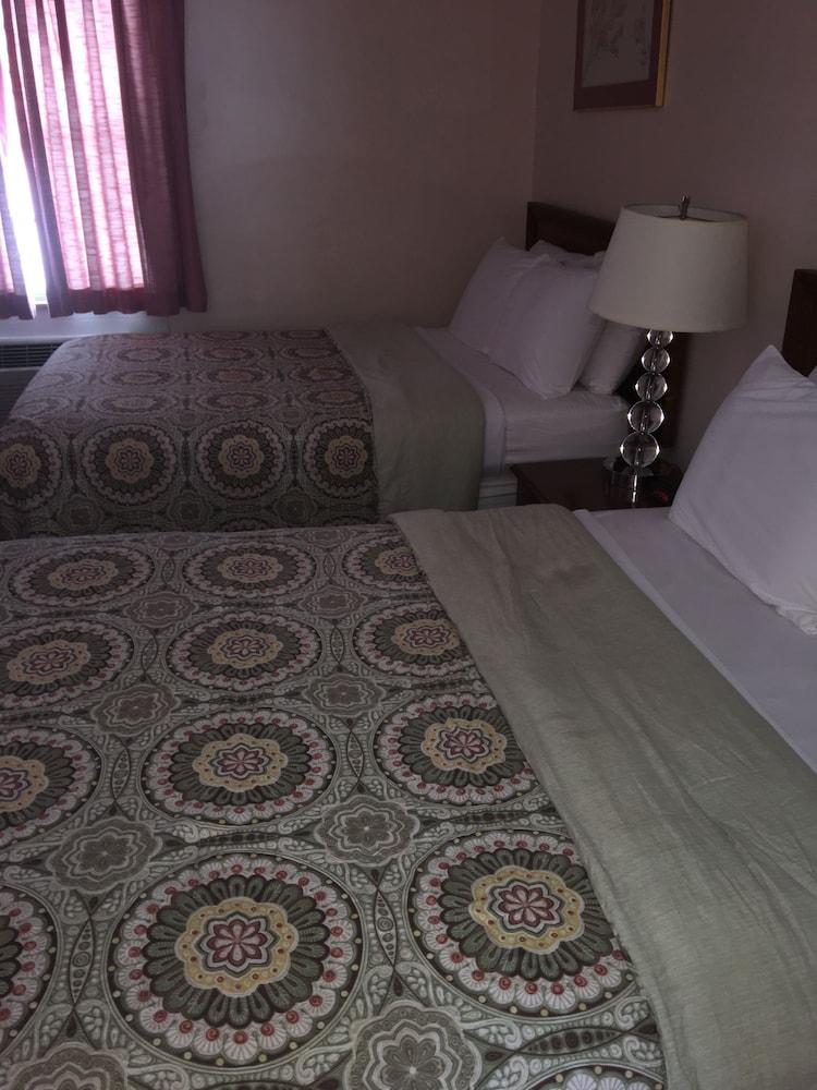 Anchor Motel photo 33