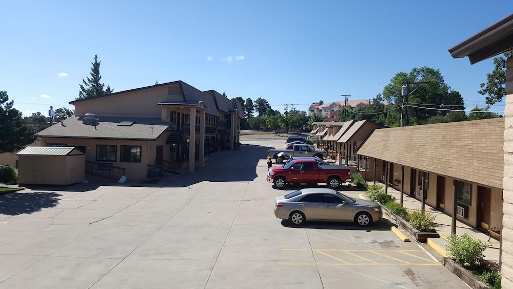 KC Motel photo 27