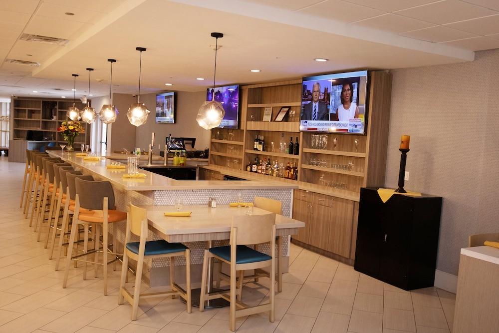 Wyndham Houston Hobby Airport photo 8