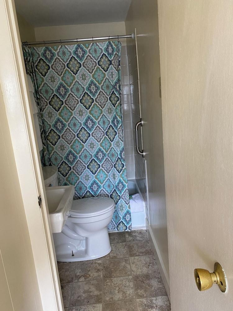 Grand View Motel photo 72