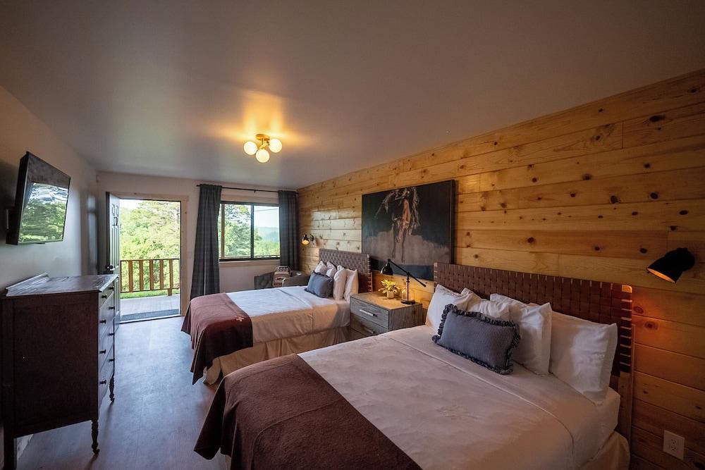 The Woodsman Lodge photo 6