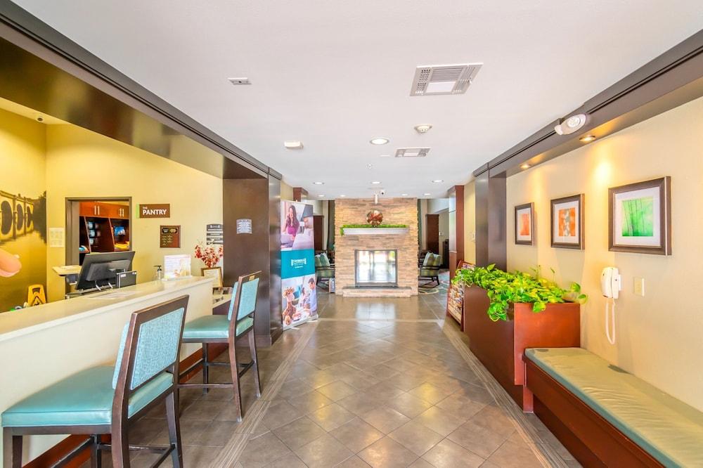 Staybridge Suites Houston IAH - Beltway 8 by IHG photo 7