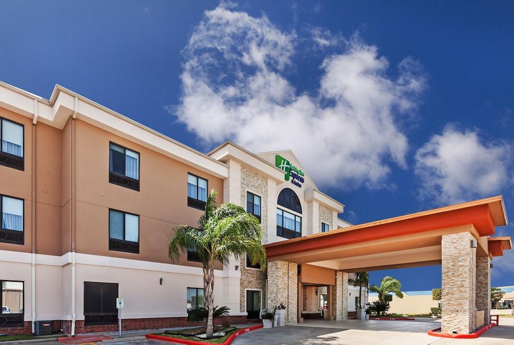 Holiday Inn Express & Suites Houston East, by IHG photo 1