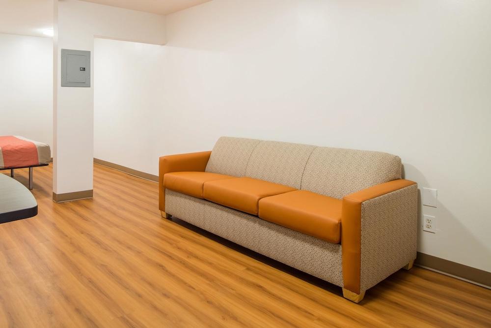 Studio 6 Augusta, GA - Fort Gordon photo 23