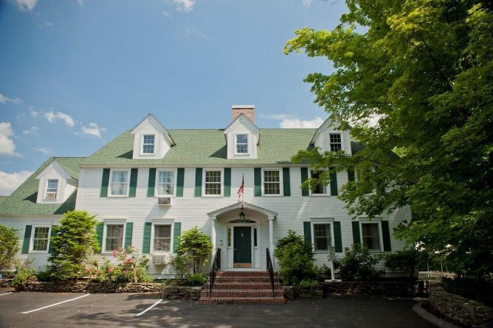 Chocksett Inn and Restaurant photo 28