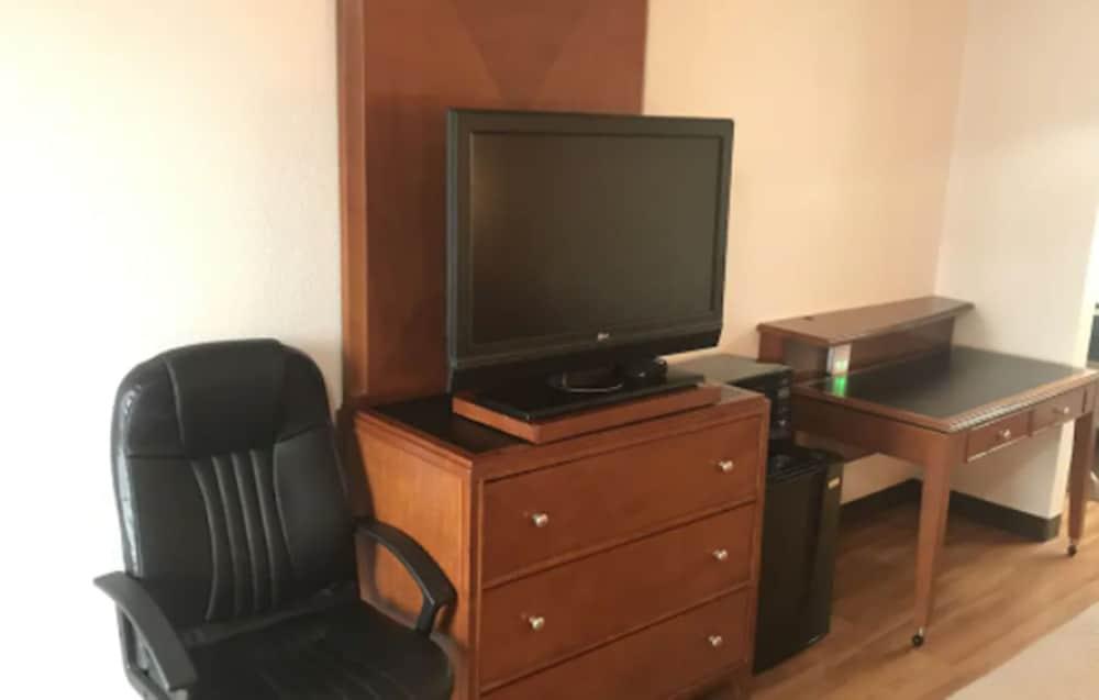 Motel 6 Van Buren, AR photo 31