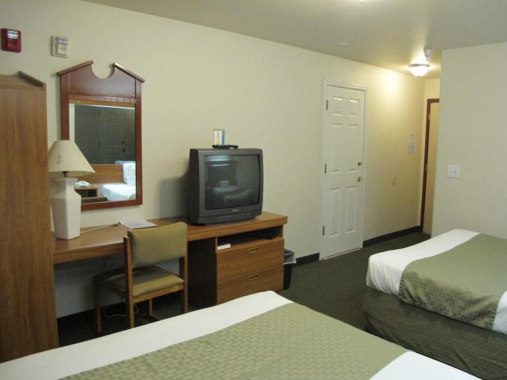Microtel Inn & Suites by Wyndham Eagle River/Anchorage Area photo 9