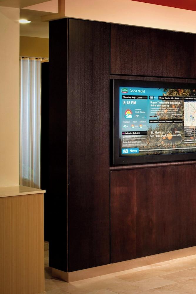 Courtyard by Marriott Orlando International Dr / Conv Cntr photo 16