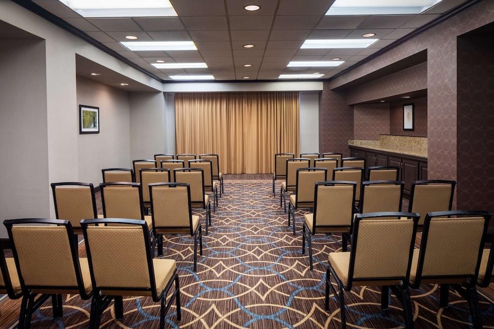 Doubletree by Hilton Washington DC Silver Spring photo 28