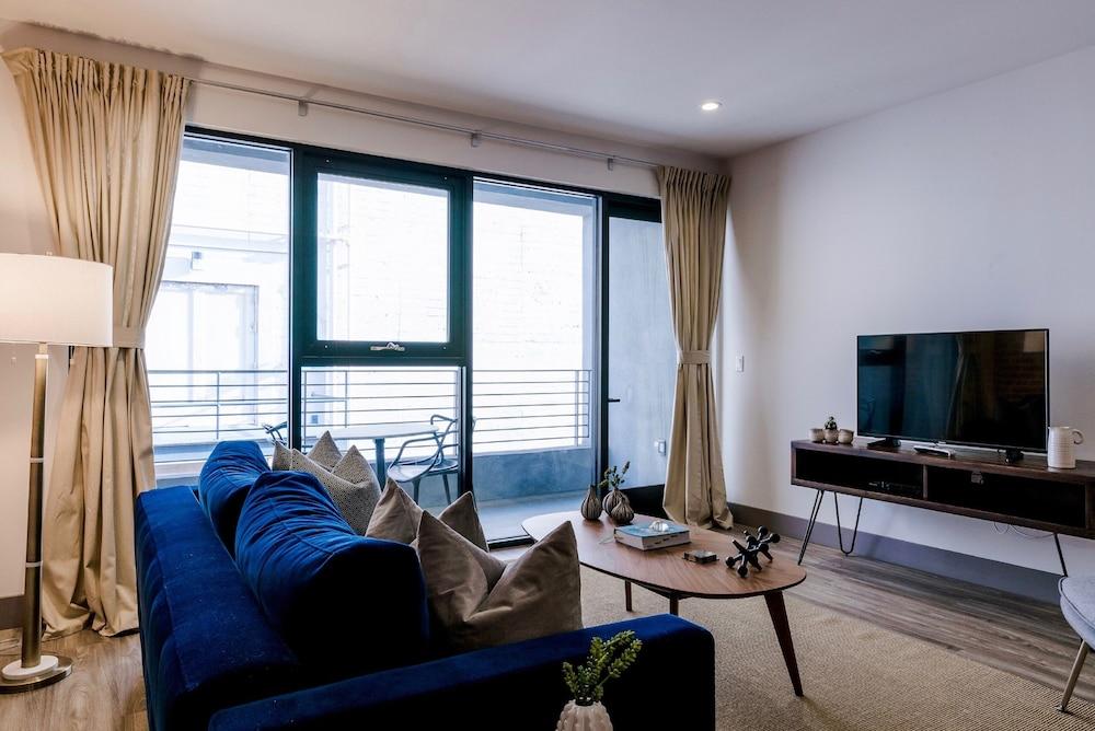 Abode Los Angeles - Downtown South Park photo 19