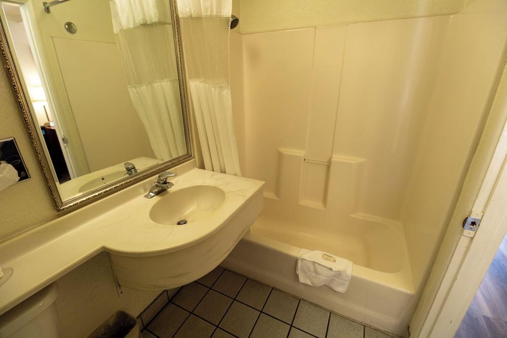 Hotel Inn Pendleton I-84 photo 14