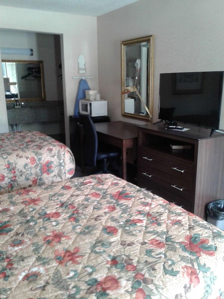 Budget Inn Express photo 14