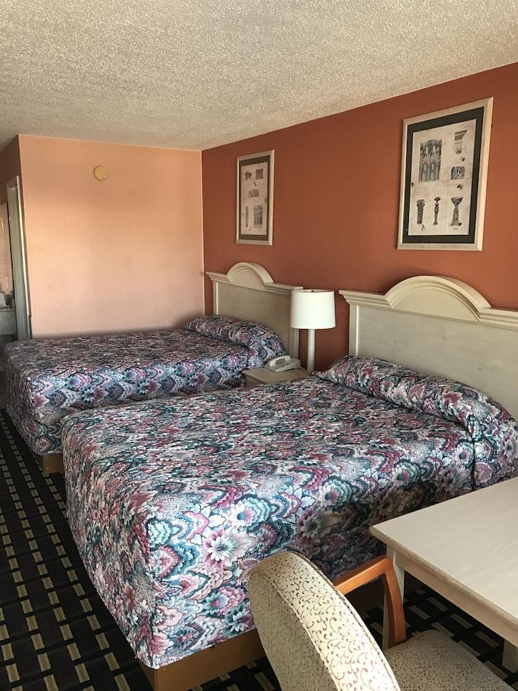 Travelodge by Wyndham Thomasville AL — hotel in Thomasville