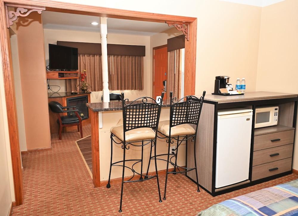 Fellows Creek Lodge photo 11