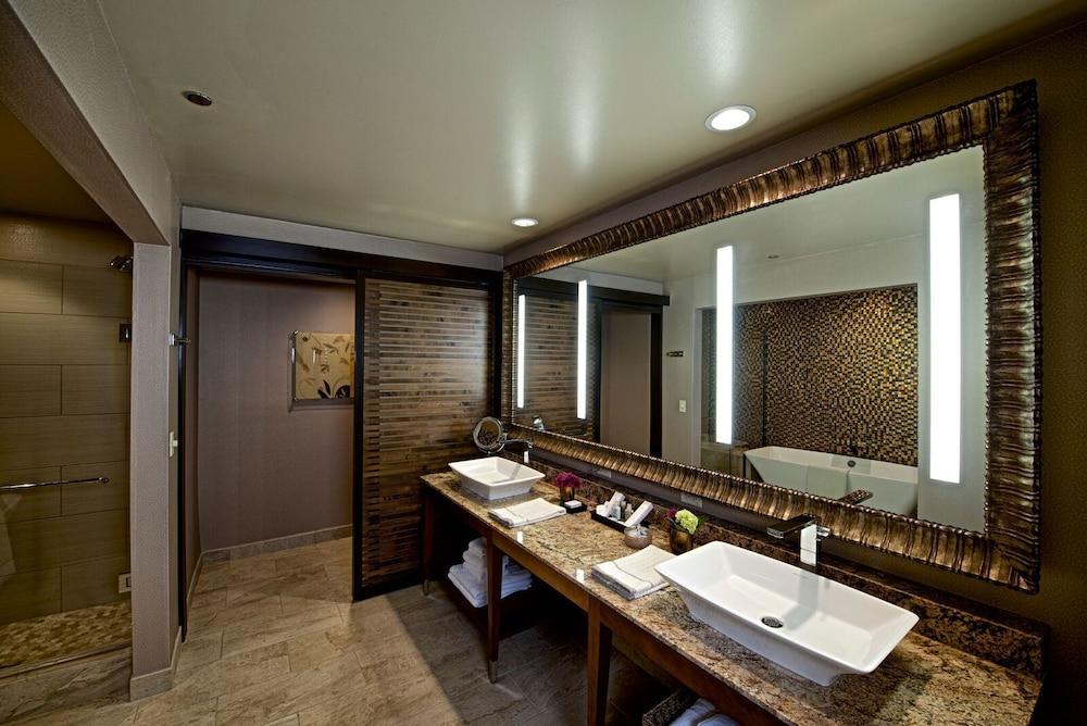 Osage Casino Hotel - Skiatook photo 10