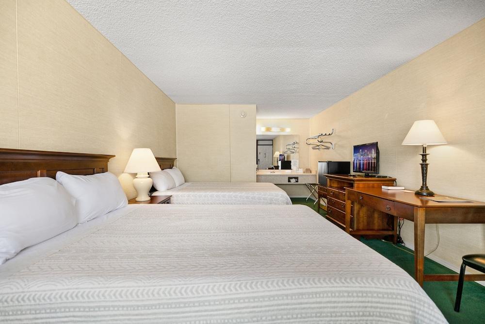 Candlewick Inn photo 18