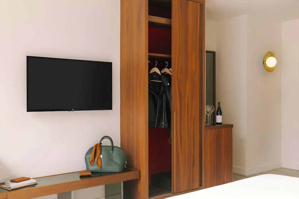 Hotel Henri NY photo 20