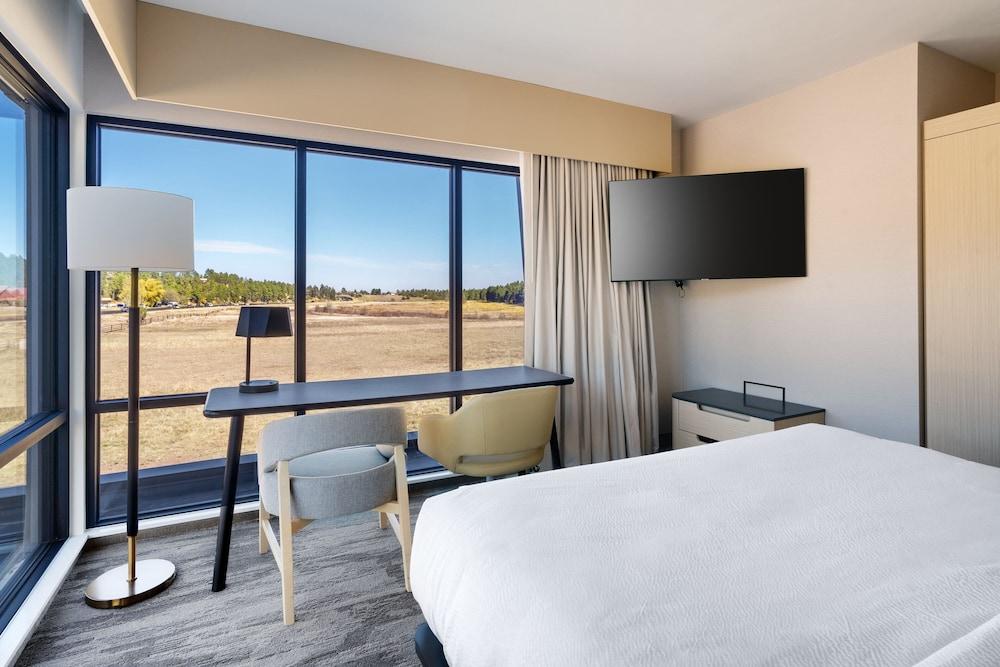Fairfield Inn & Suites by Marriott Show Low photo 14