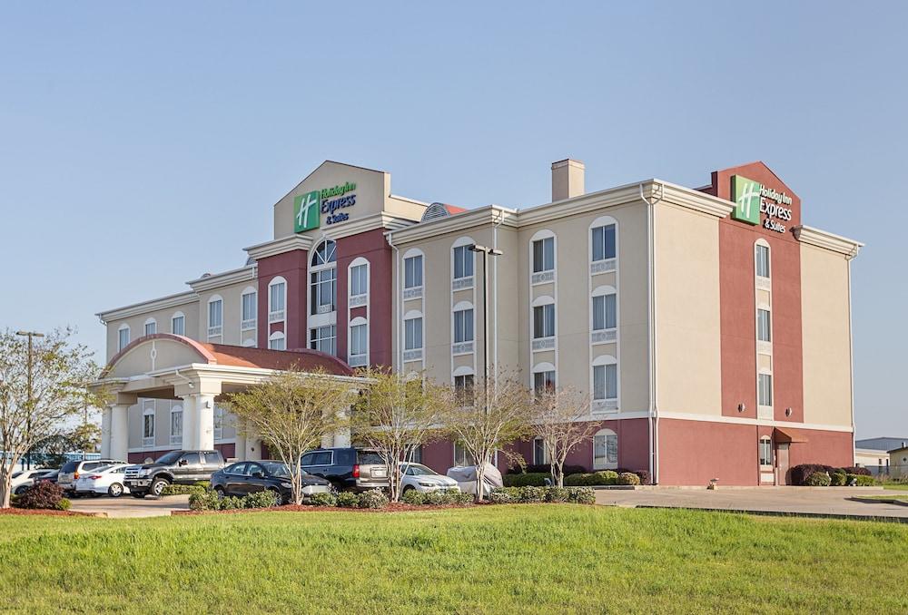 Holiday Inn Express Hotel & Suites BYRAM by IHG photo 19