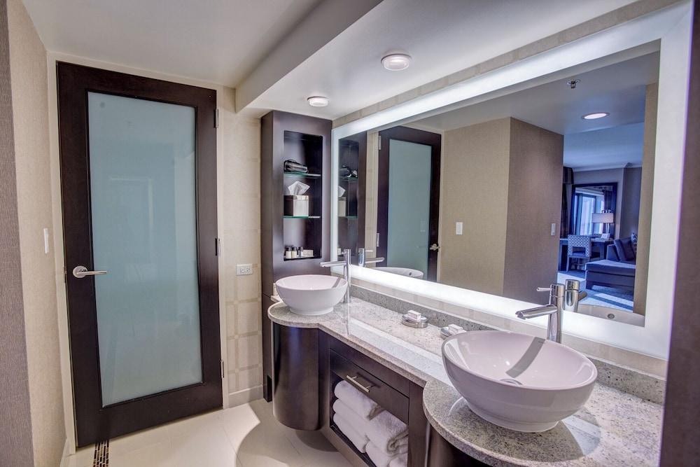 Golden Nugget photo 29