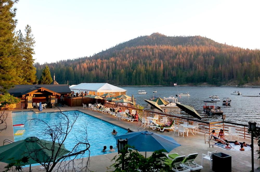 The Pines Resort photo 80