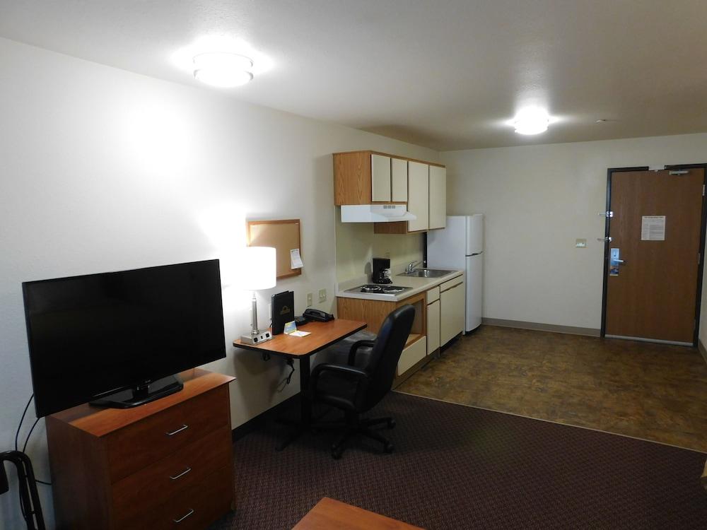 Birch Hill Suite Rochester – Med City photo 16