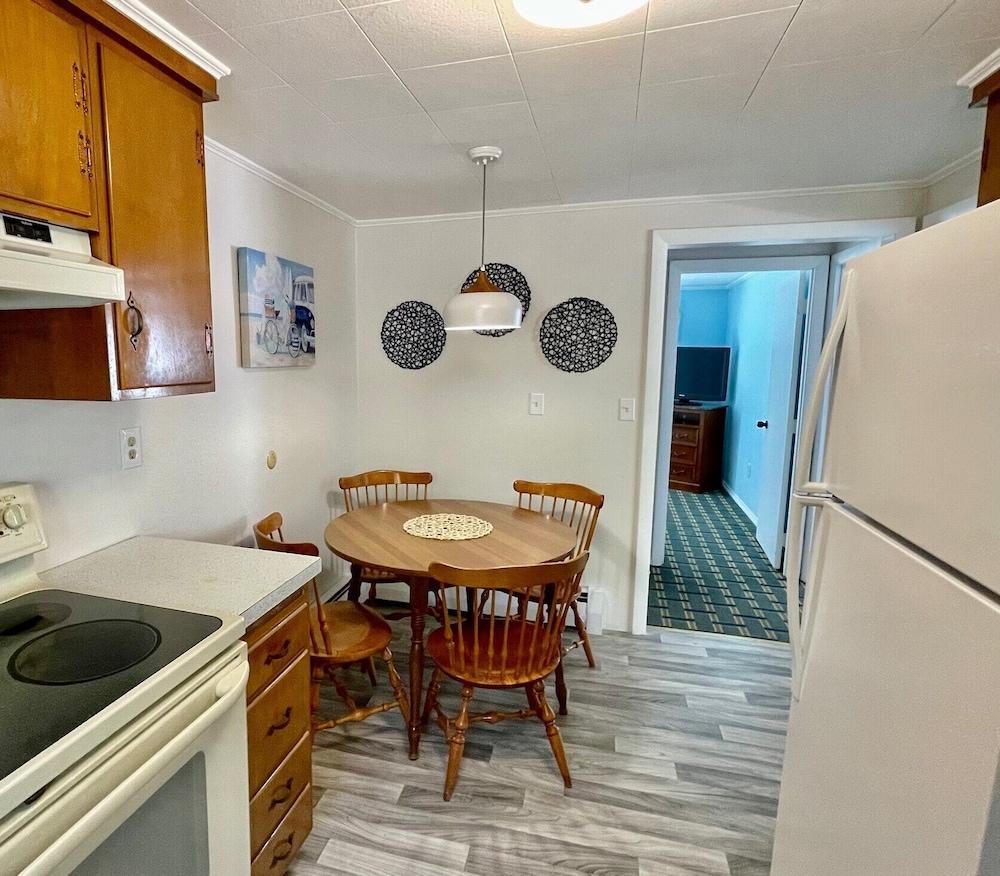 Ocean Breeze Motel photo 23