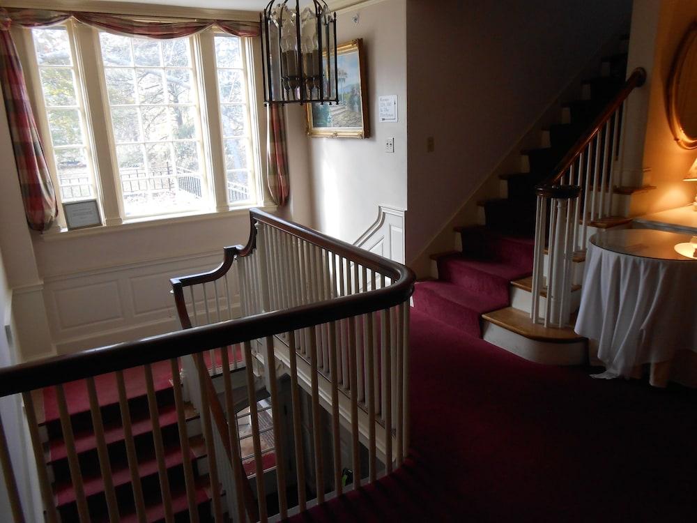 The Governor's Inn photo 3