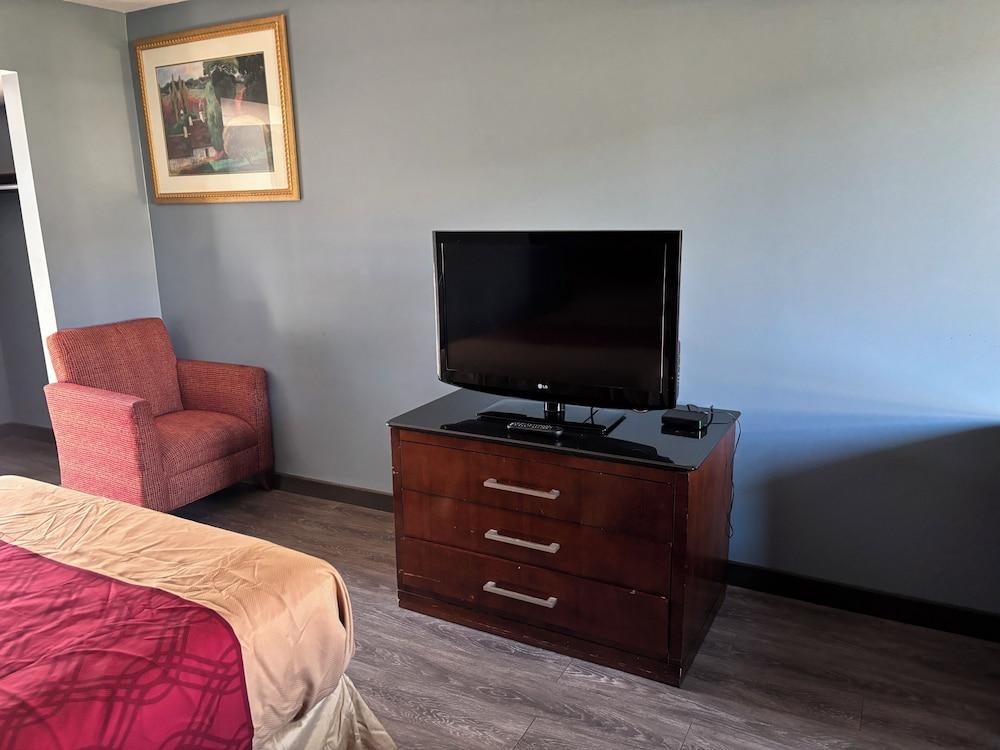 Budget Inn Express photo 4