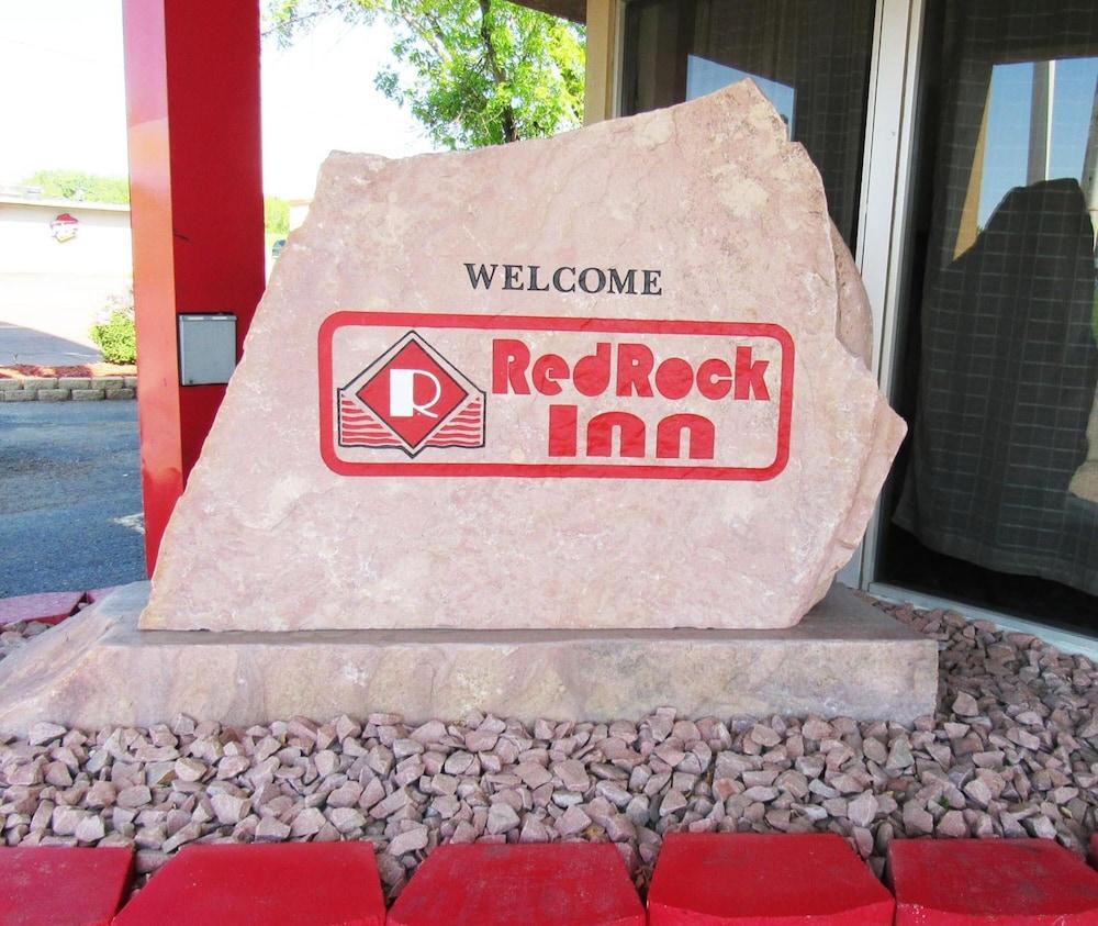 Red Rock Inn photo 18
