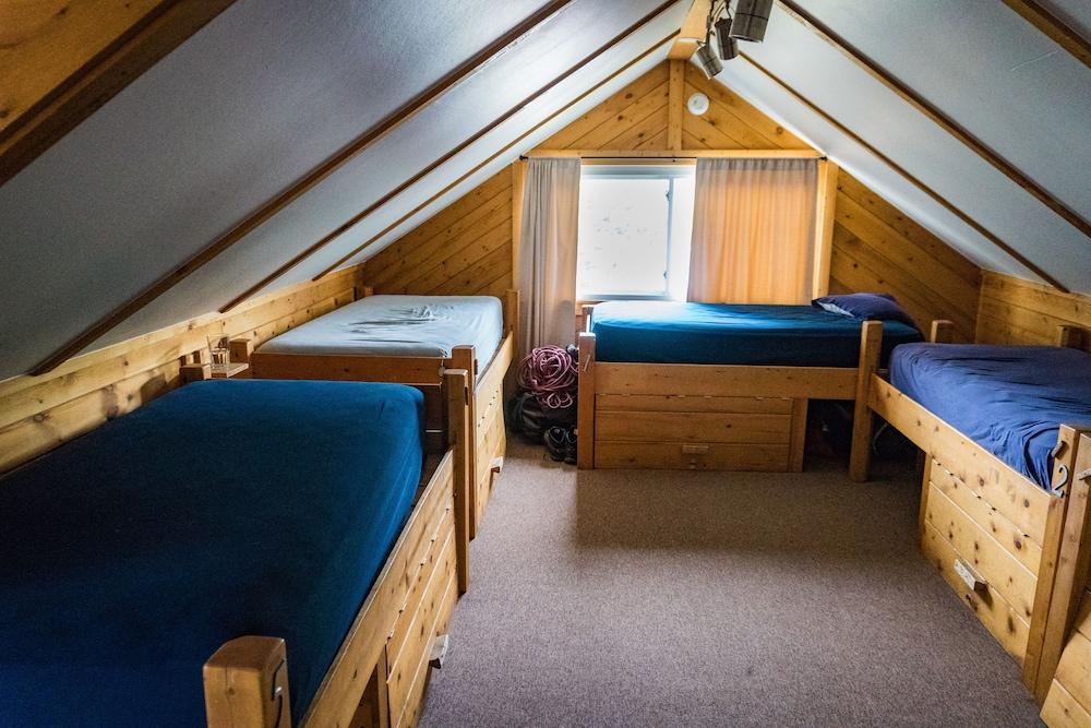 Estes Park Adventure Hostel photo 7