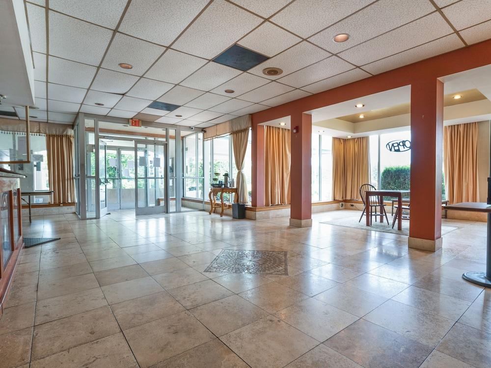 121 Motel Henderson photo 18