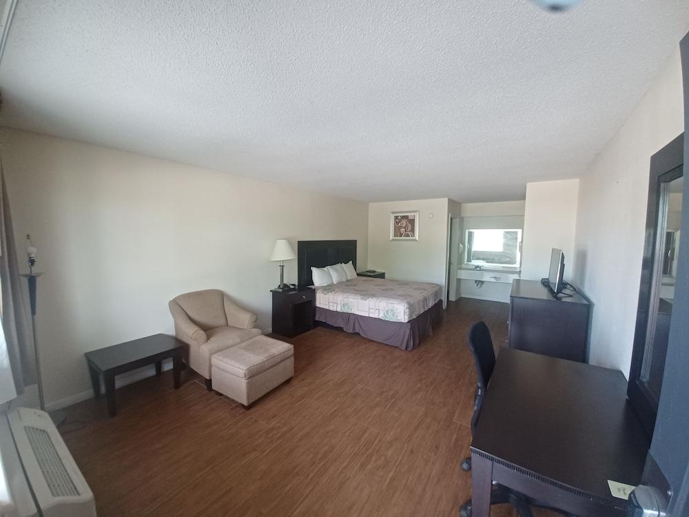 Executive Inn Port Lavaca by OYO photo 2