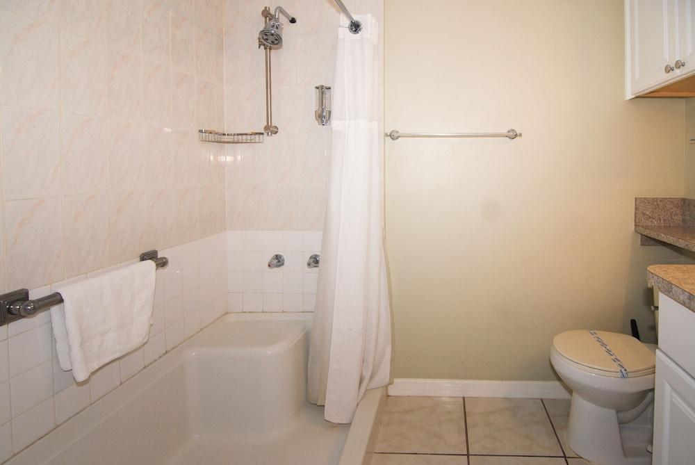 Sheridan Hostel photo 35